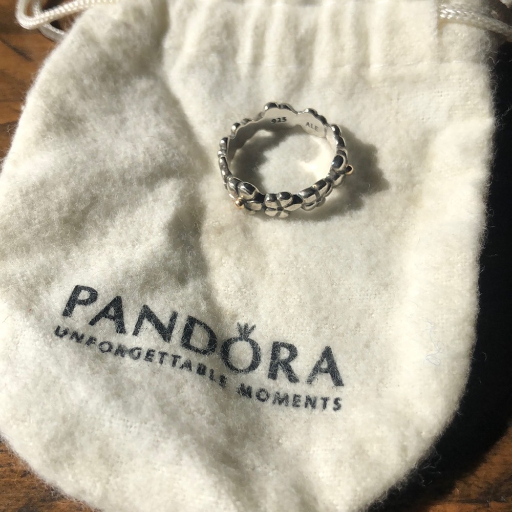 Pandora ring